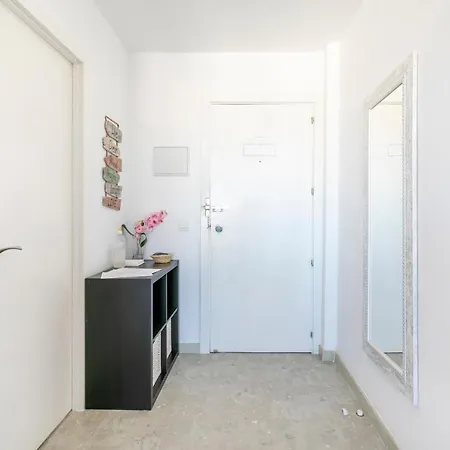 Beach Suite, city & mountain view Alicante Extérieur photo